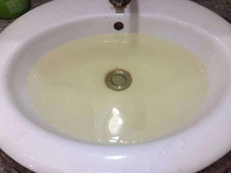 家里的自來水有異味、顏色異常是怎么回事